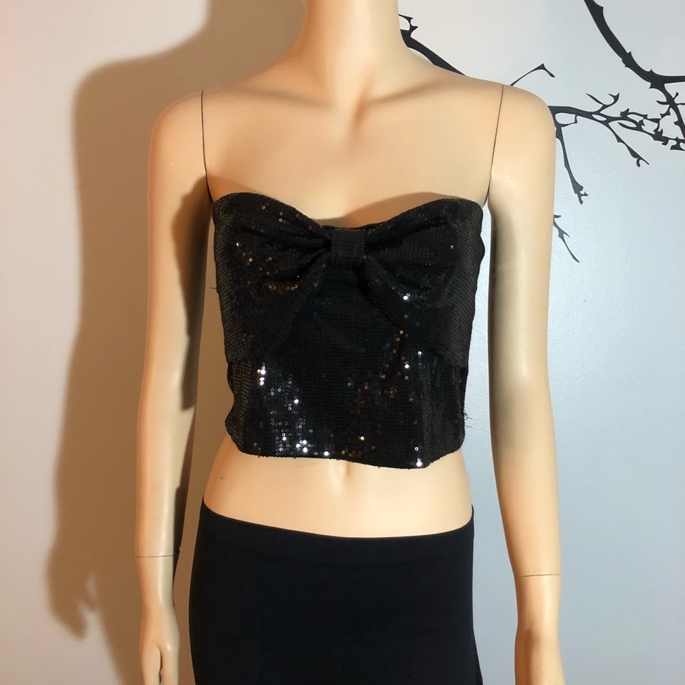 WINDSOR Sequin Strapless Crop Top